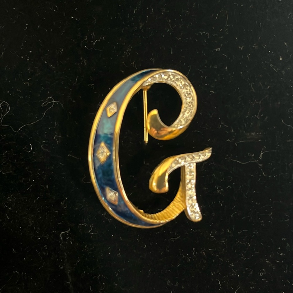Vintage De Nicola initial “G” brooch